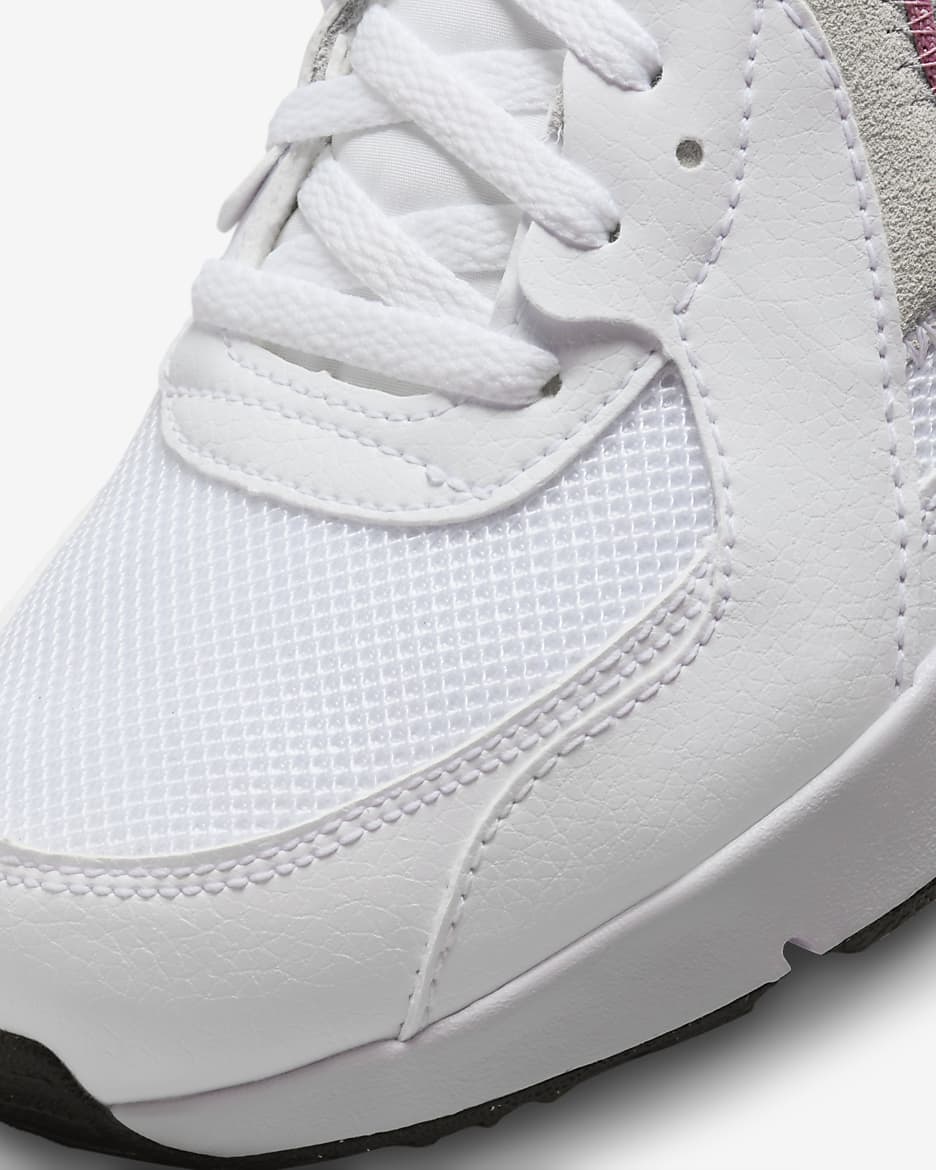 Nike air white junior hotsell